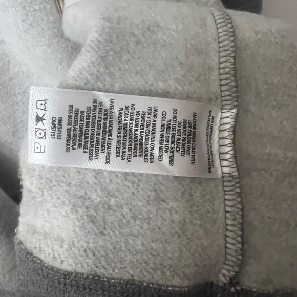 Tommy Hilfiger Gray and Pink Zip-Up Sweatshirt 314 - Picture 15 of 15